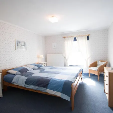 Carmius - Back To Simple Life Burg Reuland